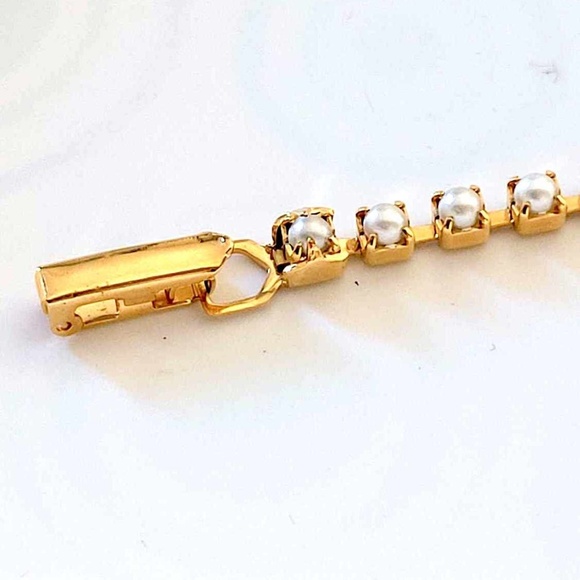 ๐๐ AVON Vintage Pearlesque Link Gold-Plated Brass Tennis Bracelet - Picture 6 of 10